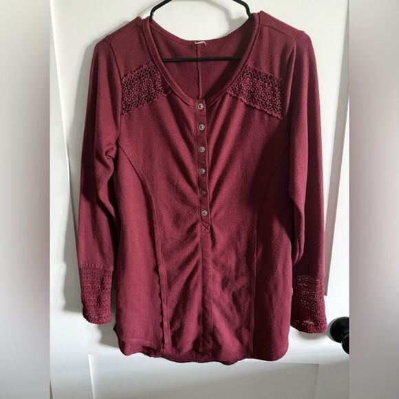 Chic Maroon Button-Down Shirt for Women - Picture 1 of 5